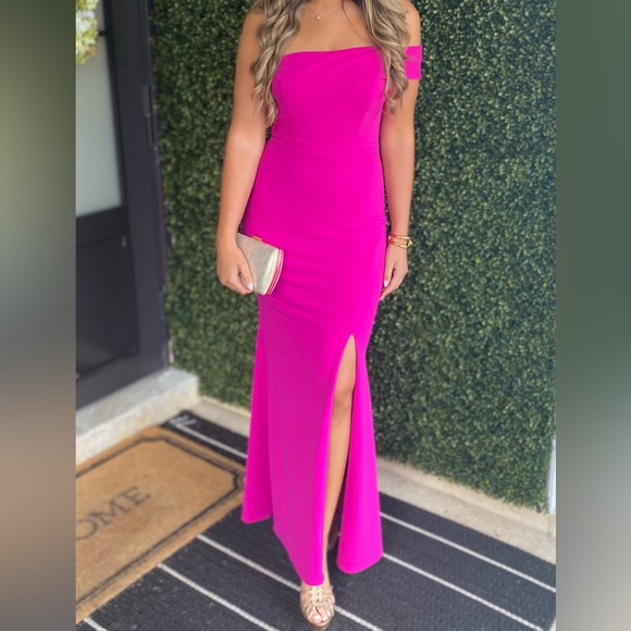 Prom dress size 4 Wore once! High end quality - Picture 2 of 3